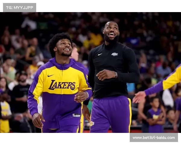 NBA父子档得分榜:布朗尼与詹姆斯破纪录,库里克莱紧随其后(nba历史第一对父子) NBA父子档得分榜:布朗尼与詹姆斯破纪录,库里克莱紧随其后(nba历史第一对父子)